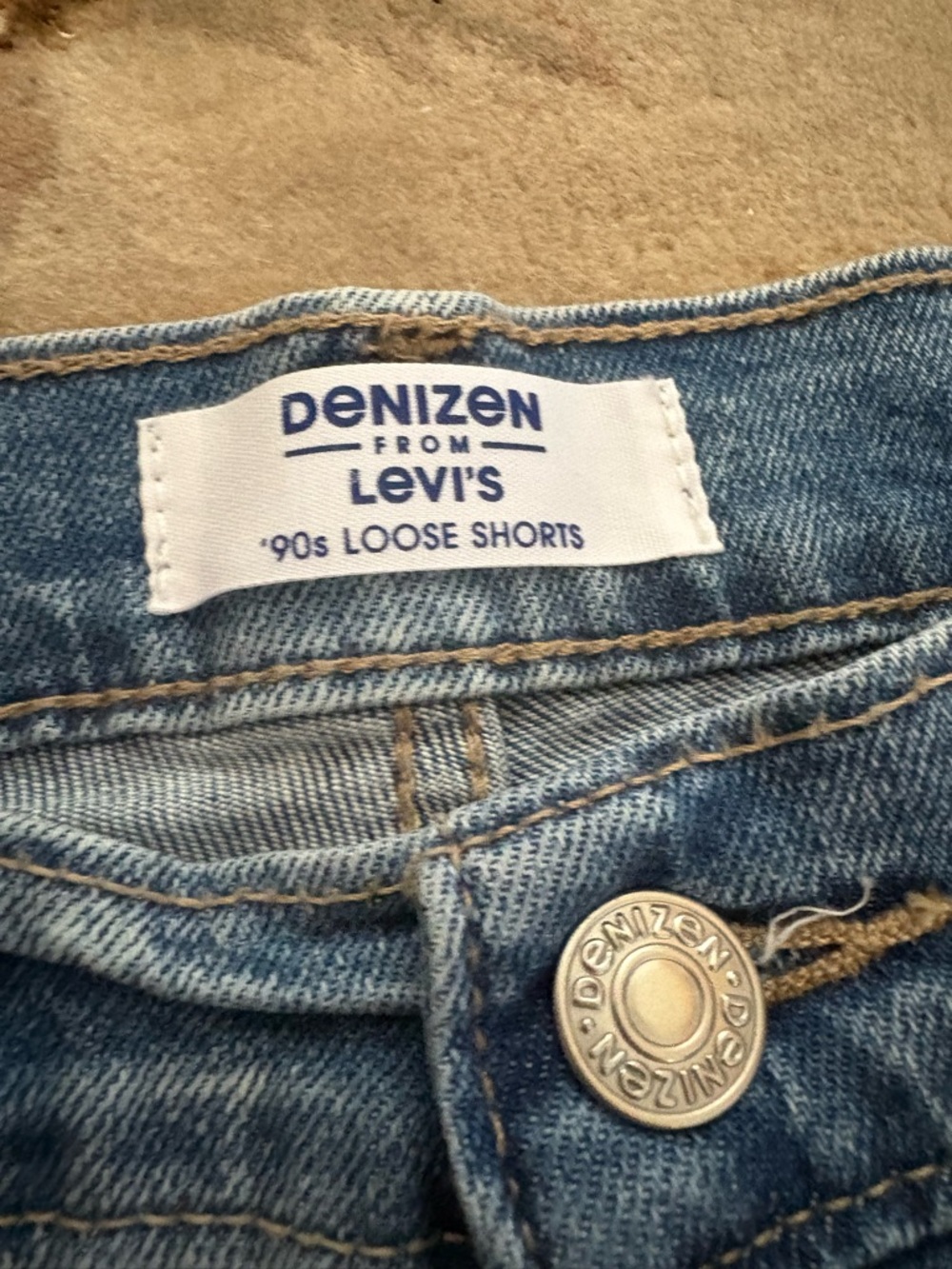 Denizen from Levi's Light Blue Denim 90s Loose Shorts - Picture 4 of 9
